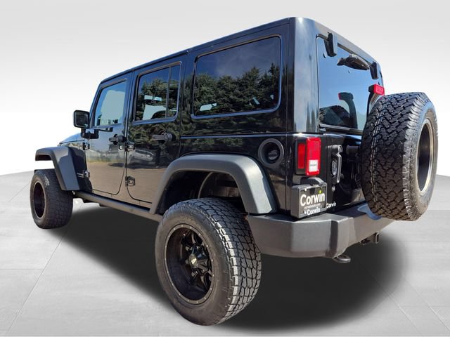 Used 2018 Jeep Wrangler Unlimited Rubicon w/ Cold Weather Group AWD/4WD image 9