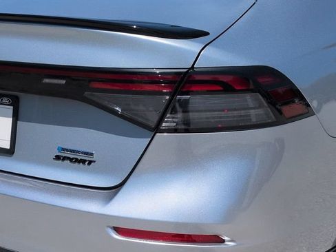 Used 2025 Honda Accord Sport image 14