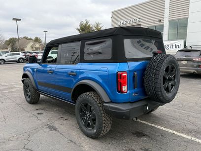 New 2025 Ford Bronco Big Bend w/ Black Diamond Package