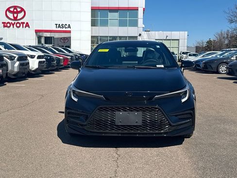 New 2026 Toyota Corolla SE image 2