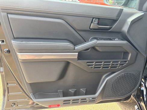 New 2026 Toyota Tacoma SR5 image 7