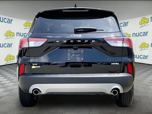 Used 2022 Ford Escape SE AWD/4WD image 5