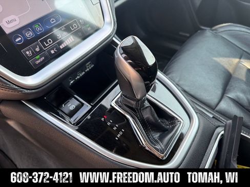 Used 2023 Subaru Outback Touring XT AWD/4WD image 24