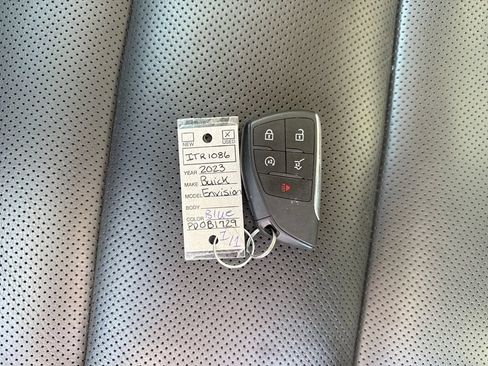 Used 2023 Buick Envision Essence FWD image 29