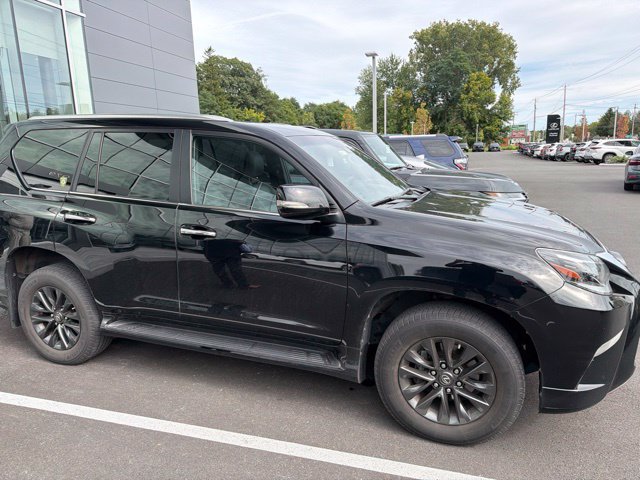 Used 2022 Lexus GX 460 Premium w/ Premium Plus Package AWD/4WD image 2
