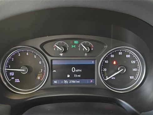 Used 2023 Buick Enclave Essence w/ LPO, Touring Package image 10