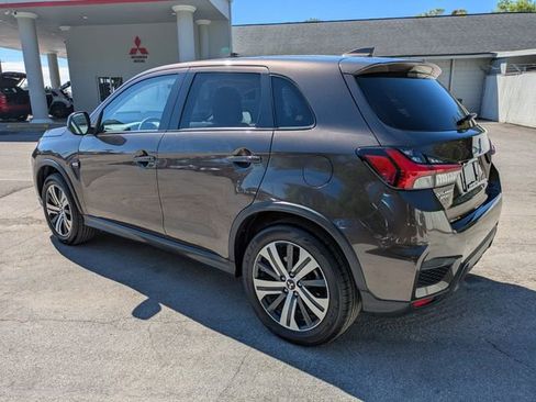 Used 2021 Mitsubishi Outlander Sport ES image 6