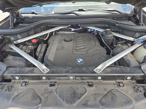 Used 2022 BMW X6 xDrive40i AWD/4WD image 8