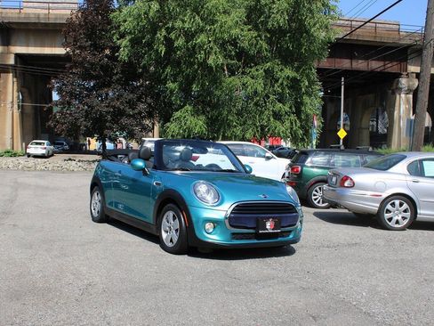 Used 2017 MINI Cooper Convertible FWD image 13