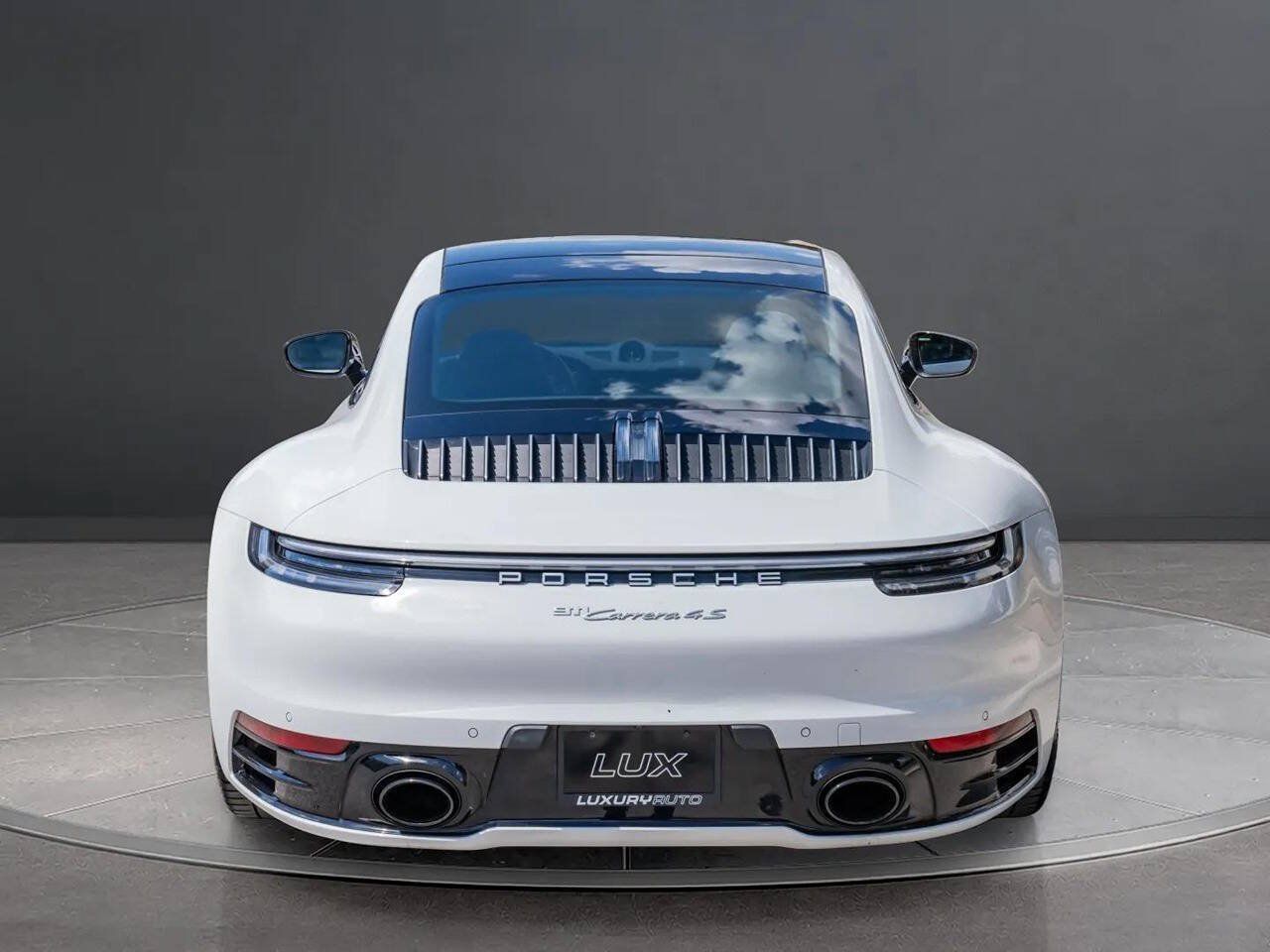 Used 2024 Porsche 911 Carrera 4S AWD/4WD image 8