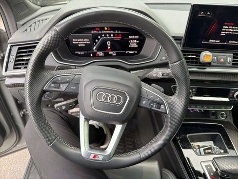Certified 2022 Audi SQ5 Prestige image 7