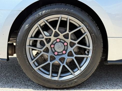 Used 2021 Ford Mustang Coupe RWD image 25