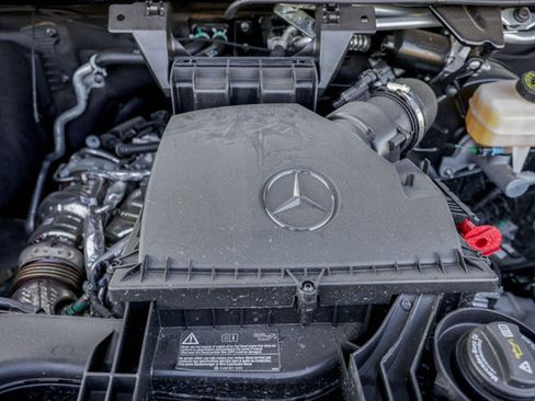 Used 2024 Mercedes-Benz Sprinter 2500 image 20