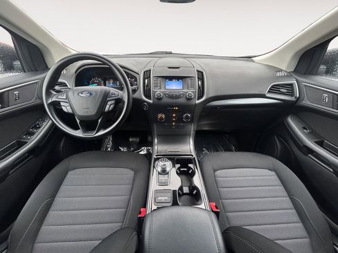 Used 2019 Ford Edge SE w/ SE Fleet Driver's Package image 13