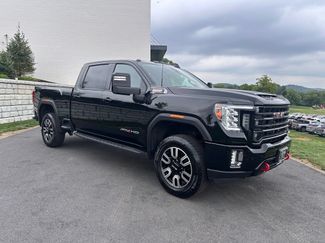Certified 2022 GMC Sierra 2500 AT4 w/ AT4 Preferred Package AWD/4WD 360° Tour