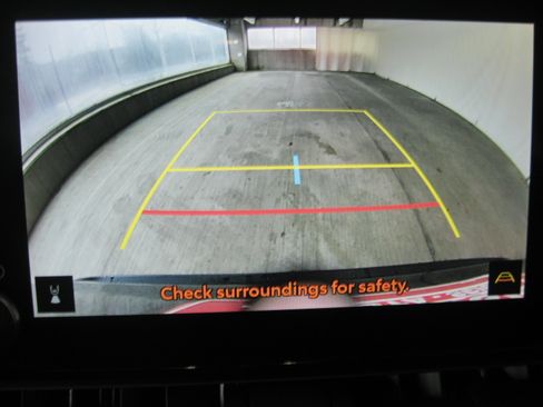 Used 2023 Toyota RAV4 AWD Hybrid image 19