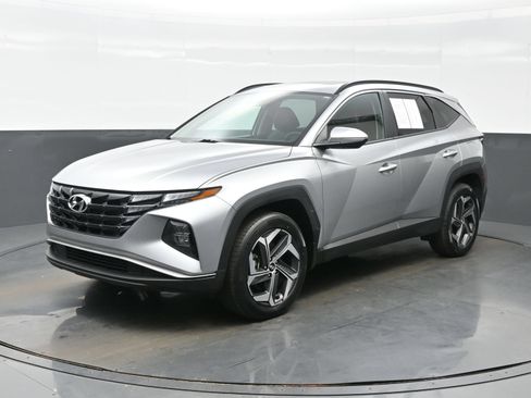 Certified 2023 Hyundai Tucson SEL w/ Convenience Package AWD/4WD image 2