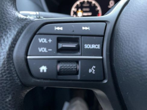 Certified 2023 Honda HR-V LX image 13