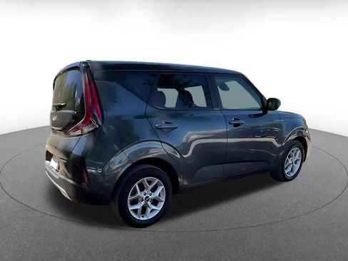 Used 2025 Kia Soul LX w/ LX Technology Package FWD image 15