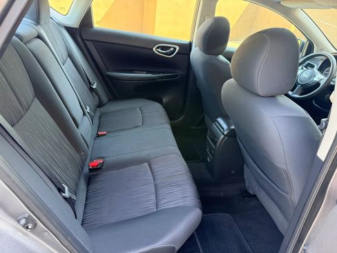 Used 2018 Nissan Sentra SV w/ Premium Package (P01) FWD image 26