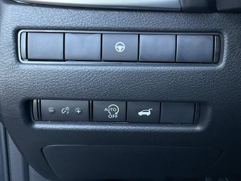 New 2026 Nissan Rogue SV w/ Cold Weather Package FWD image 25