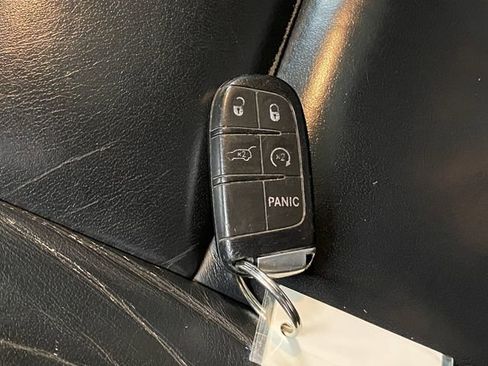 Used 2017 Dodge Durango GT w/ Premium Group image 29