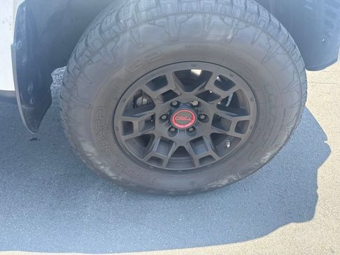 Used 2022 Toyota 4Runner TRD Pro AWD/4WD image 19