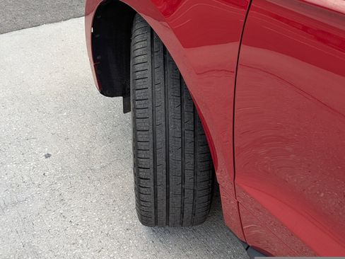 Used 2024 Ford Edge ST-Line image 32