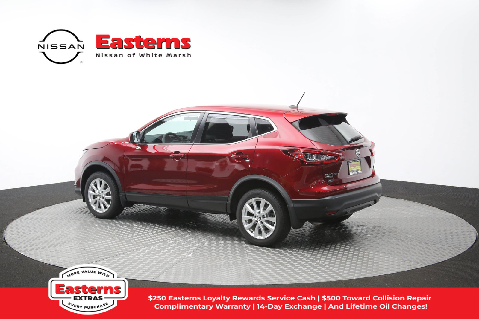 Used 2020 Nissan Rogue Sport S w/ Appearance Package FWD image 60