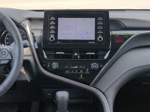 Certified 2023 Toyota Camry SE FWD image 17