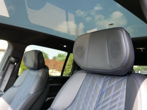 New 2026 Cadillac Escalade IQ Sport 1 w/ LPO, ONYX Package image 17