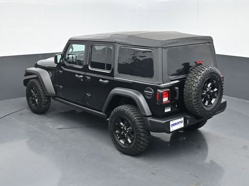 Used 2022 Jeep Wrangler Unlimited Sport image 42