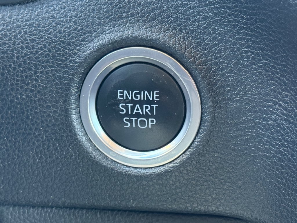 Used 2024 Toyota Tundra SR AWD/4WD image 16