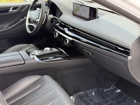 Used 2024 Genesis G80 2.5T image 35