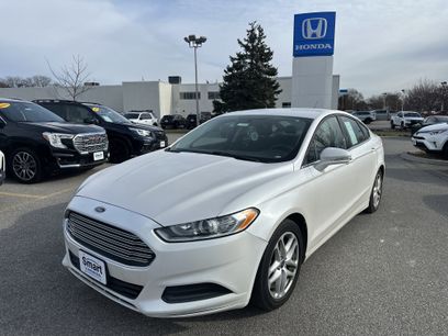 Used 2016 Ford Fusion SE