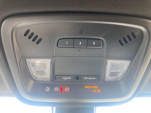 Certified 2023 Chevrolet Traverse LT w/ Rear Camera Mirror Package FWD image 34