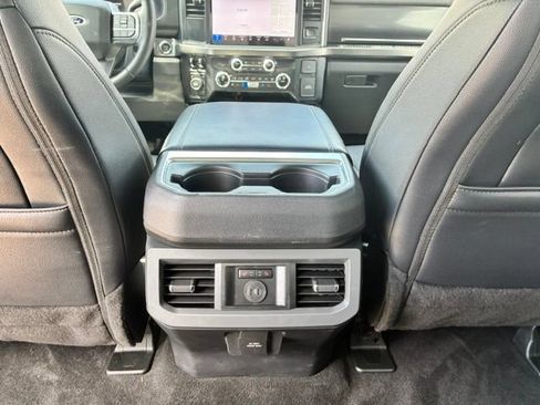Used 2025 Ford F250 Lariat AWD/4WD image 19