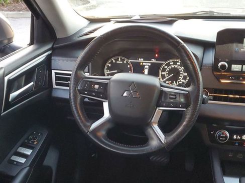 Used 2022 Mitsubishi Outlander SEL image 22