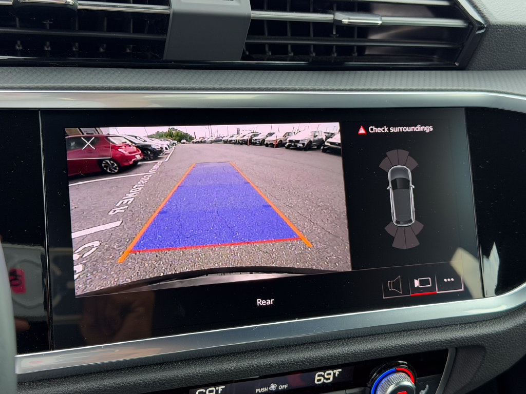 Certified 2024 Audi Q3 2.0T Premium AWD/4WD image 29