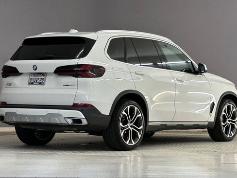 Used 2026 BMW X5 sDrive40i w/ Climate Comfort Package image 9