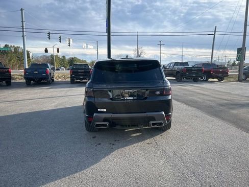 Used 2018 Land Rover Range Rover Sport HSE image 9