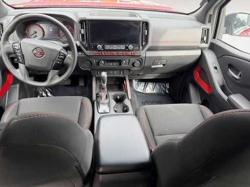 Used 2025 Nissan Frontier Pro-X w/ Pro Convenience Package image 31