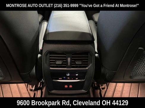 Used 2023 BMW 330i xDrive Sedan AWD/4WD image 39