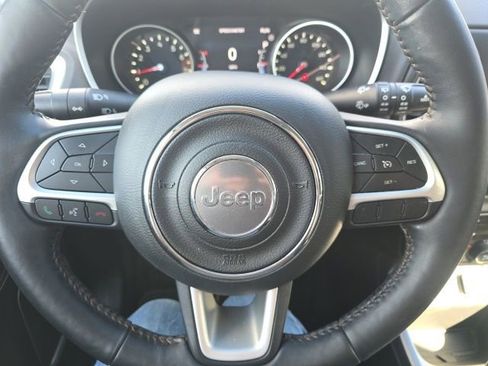 Used 2018 Jeep Compass Latitude w/ Popular Equipment Group image 12