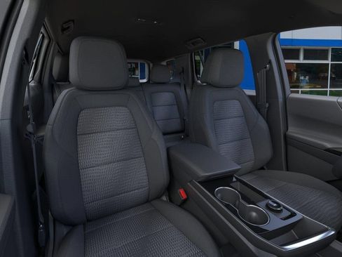 New 2026 Chevrolet Equinox LT w/ Safety and Technology Package FWD image 16