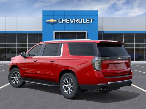 New 2026 Chevrolet Suburban Premier image 3