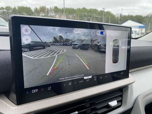 New 2026 Ford Explorer Active w/ Active Comfort Package image 14