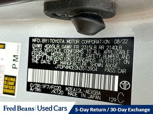 Used 2022 Toyota Corolla SE w/ SE Premium Package image 25