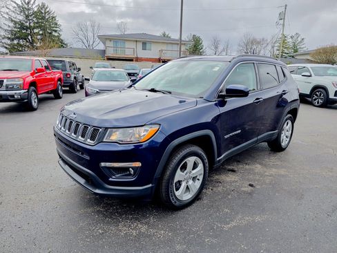 Used 2018 Jeep Compass Latitude w/ Cold Weather Group image 5