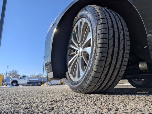 Used 2018 Buick LaCrosse Premium w/ Driver Confidence Package #2 image 39